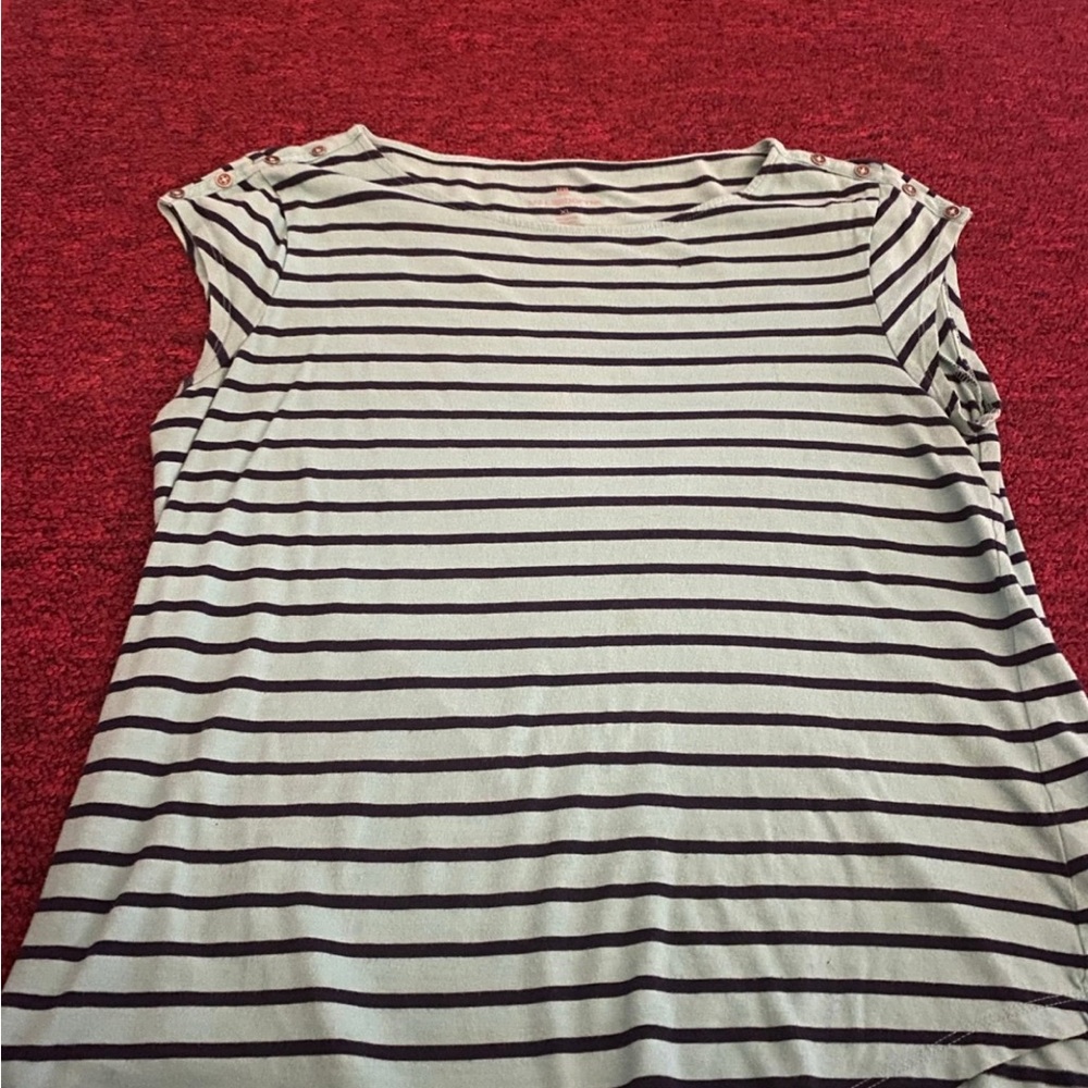 Liz Claiborne Black and White Striped Short Sleeve Top